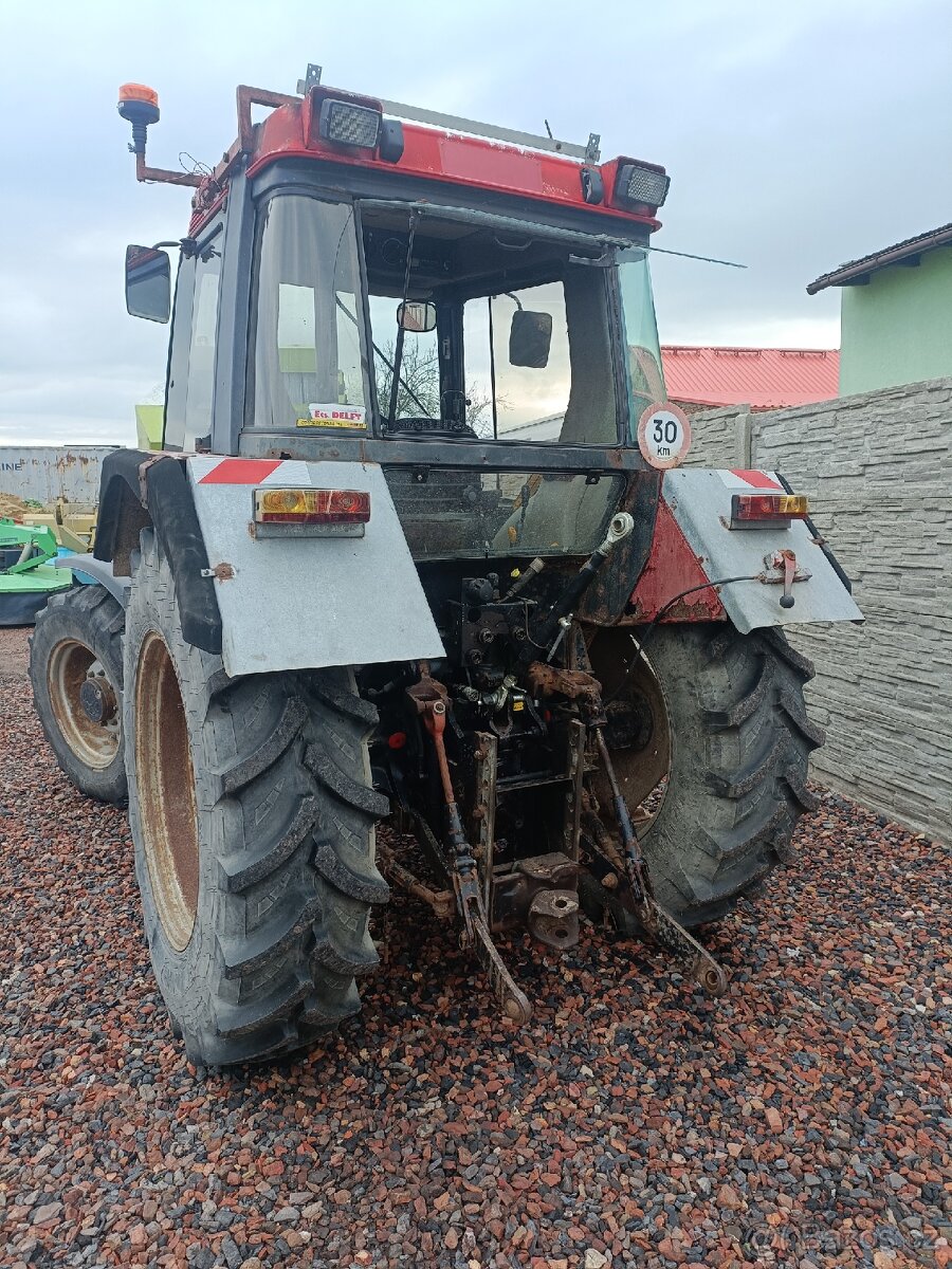 68kW/90PS Traktor CASE IH 4240 XLA, 4x4, 4-válec - 6