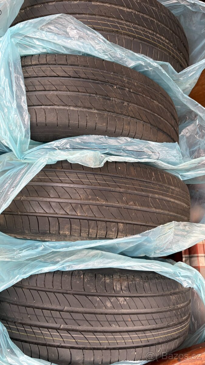 Nové letní pneu Michelin e primacy 205 55 R19 - 6