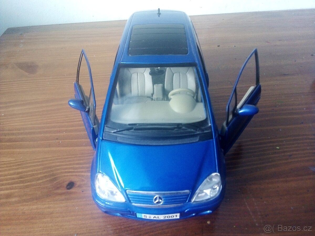 Modely 1:18 Citroën MB Fiat 500 - 6