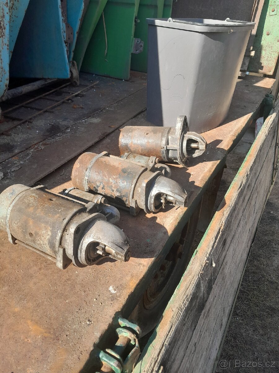 Náhradní díly škoda 100 - 6