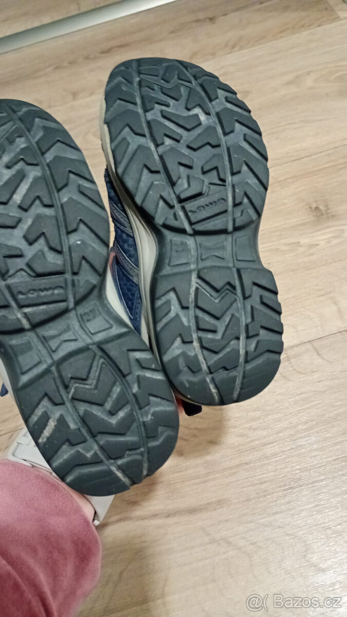 Kotníkové boty zn. Lowa s GoreTex - vel. 27 - 6