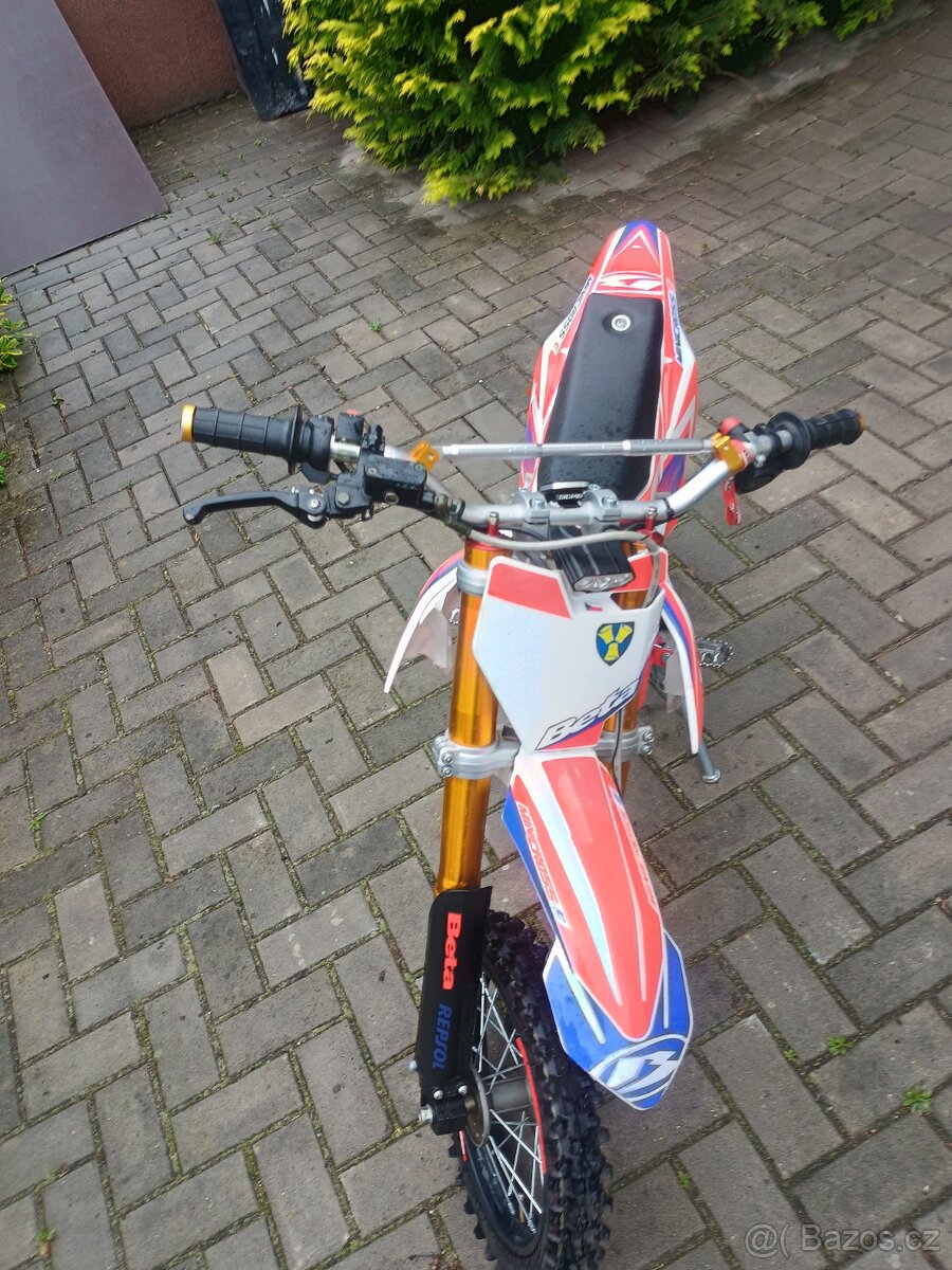 Beta Minicross -E 12 dětská elektromotorka - 6