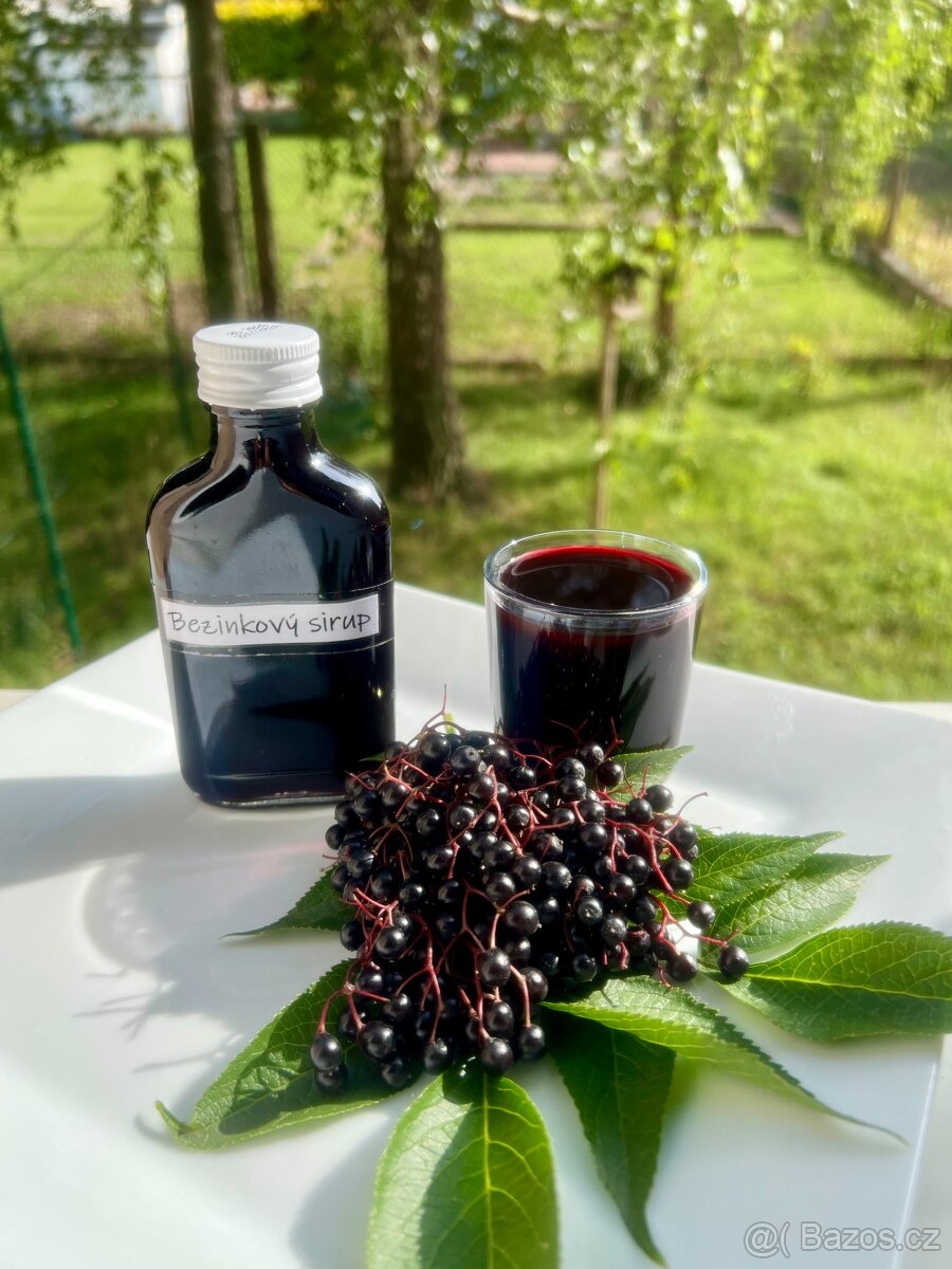 Čerstvý domácí bezinkový sirup - 6