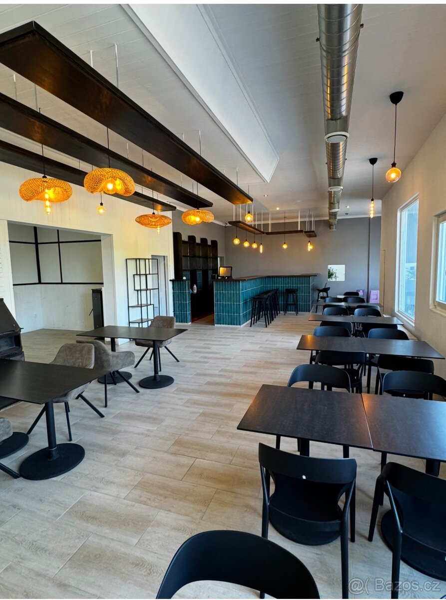 Pronájem kompletně vybavené restaurace – 200 m², 120 osobi - 6