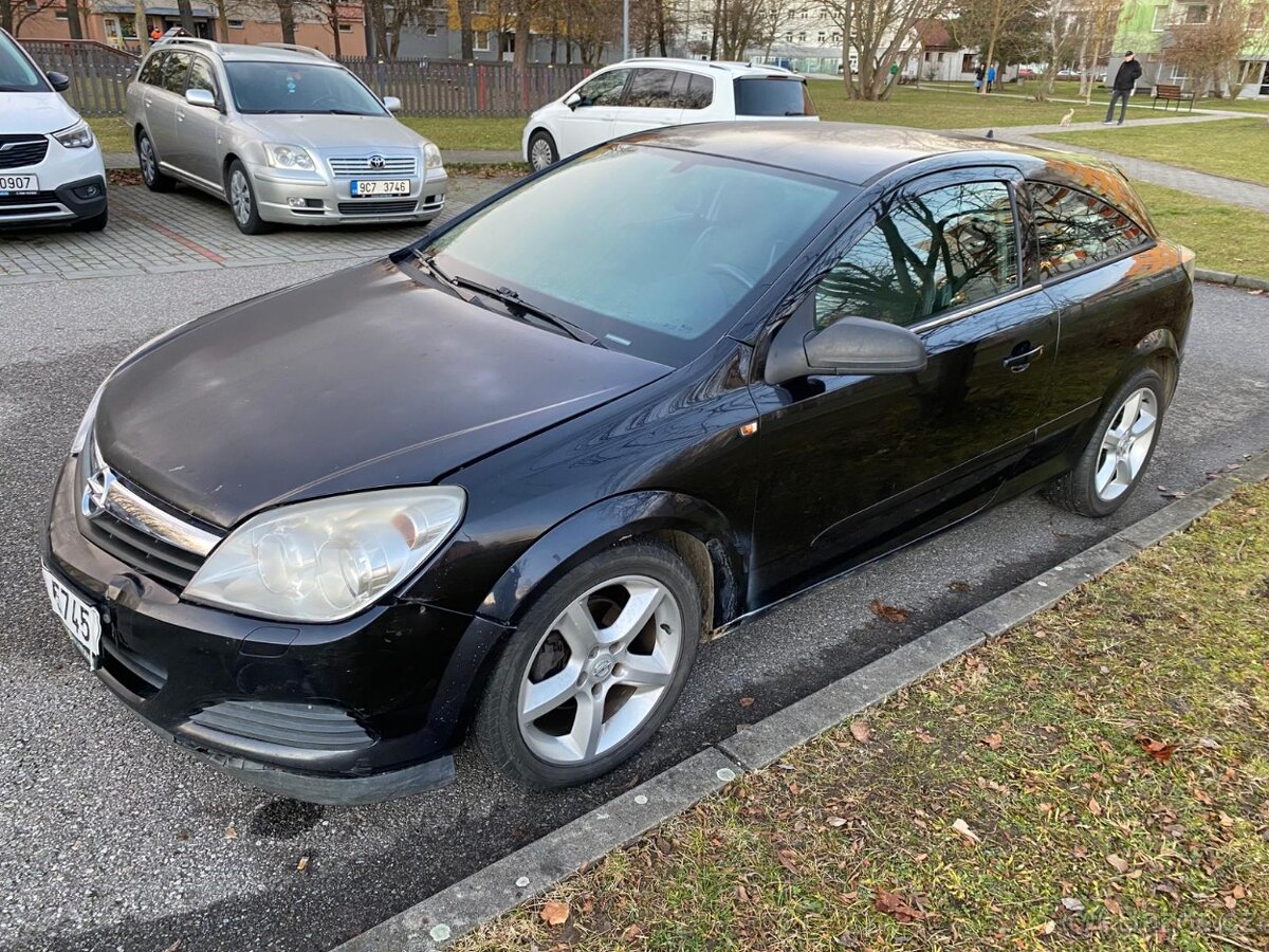 Opel Astra H GTC 1.7 CDTI (74 kW) - 6