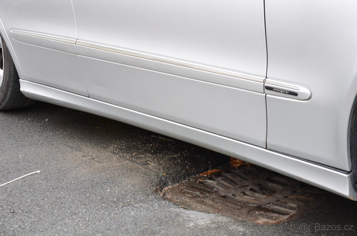 Mercedes Benz E500 4 Matic - náhradní díly - 6