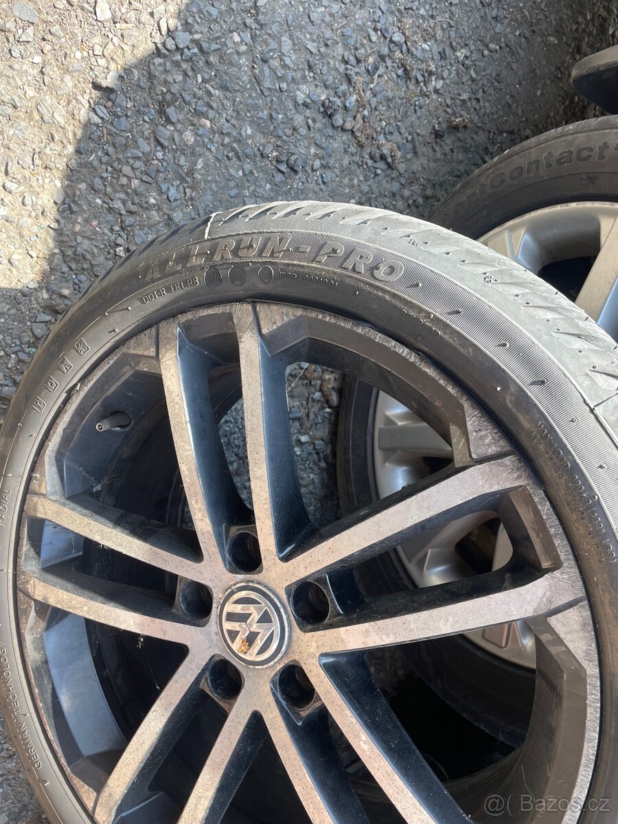 Originál Alu kola VW r18 - 6