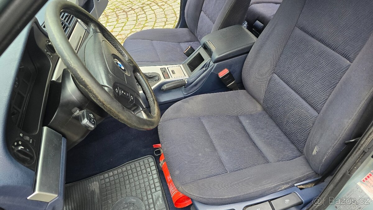 Prodám BMW E39 525tds touring vyrobené 2000 s automatem. - 6
