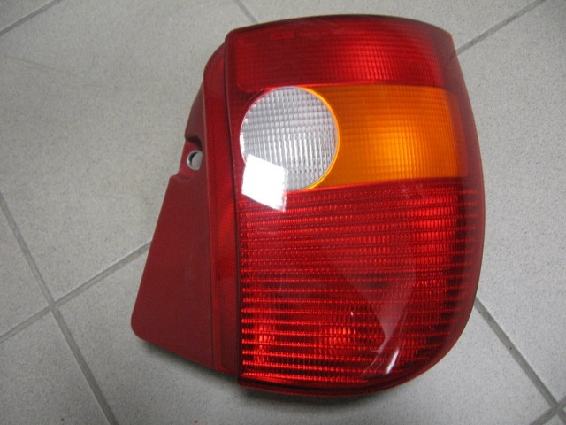 Prodám na Fiat Palio dveře světlo vypínače plasty čerpadlo - 6