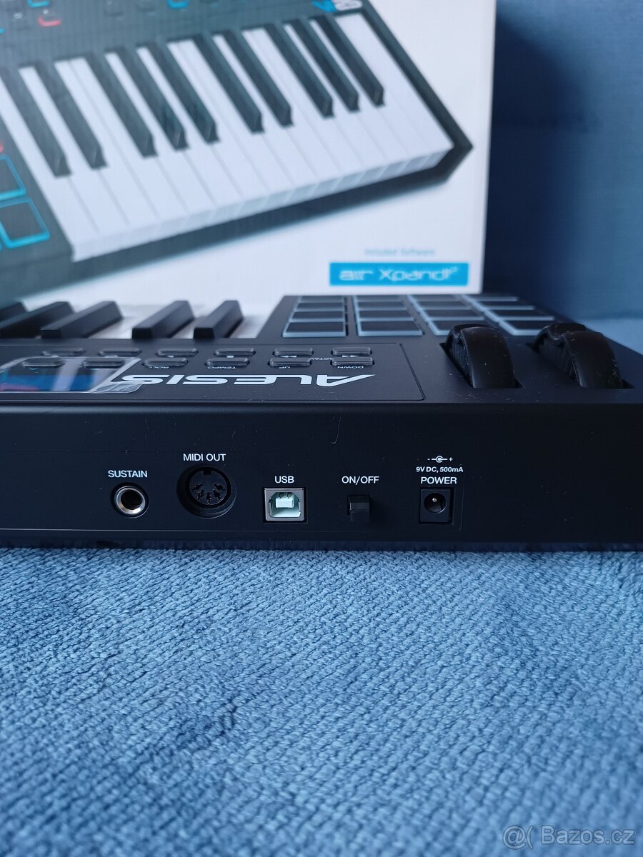 Alesis VI25 Midi keyboard - 6