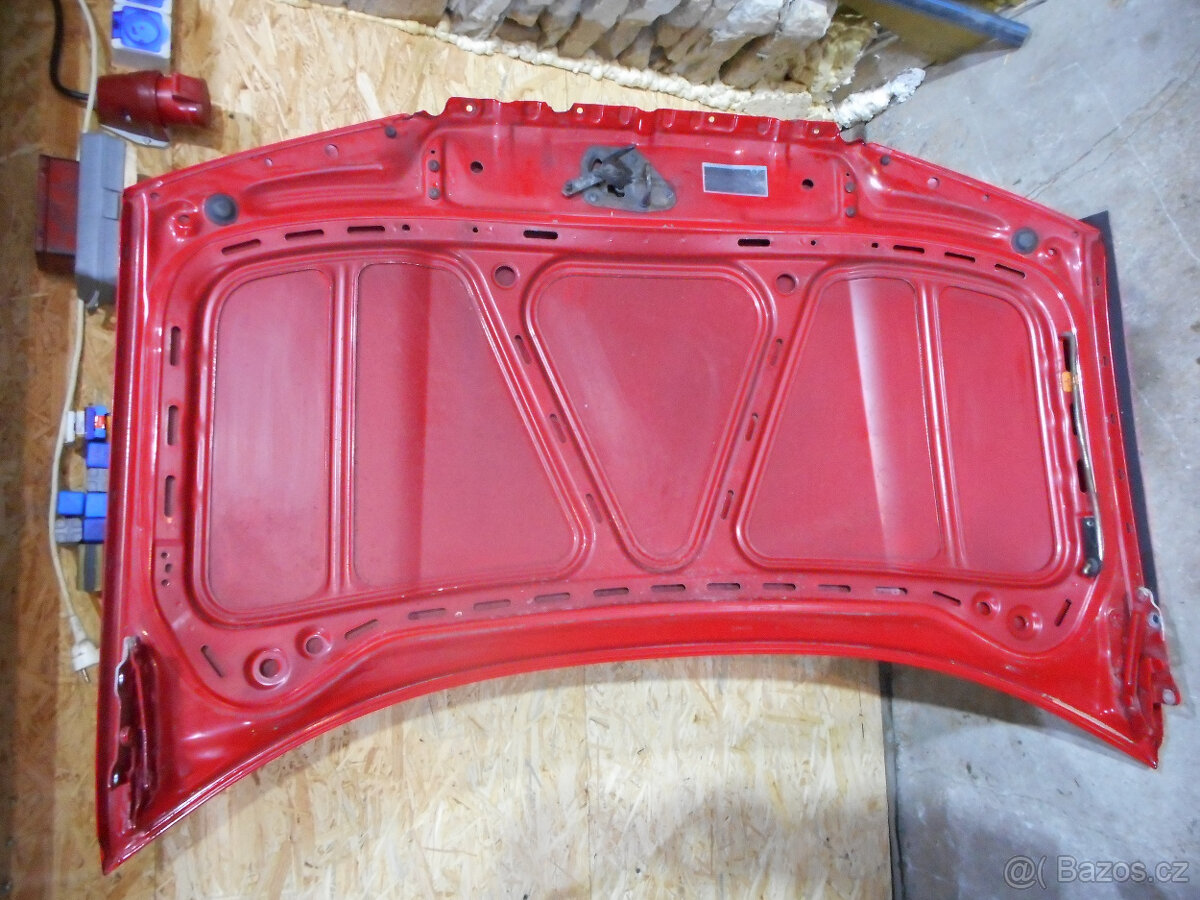 FABIA 1 PREDNI KAPOTA - 6