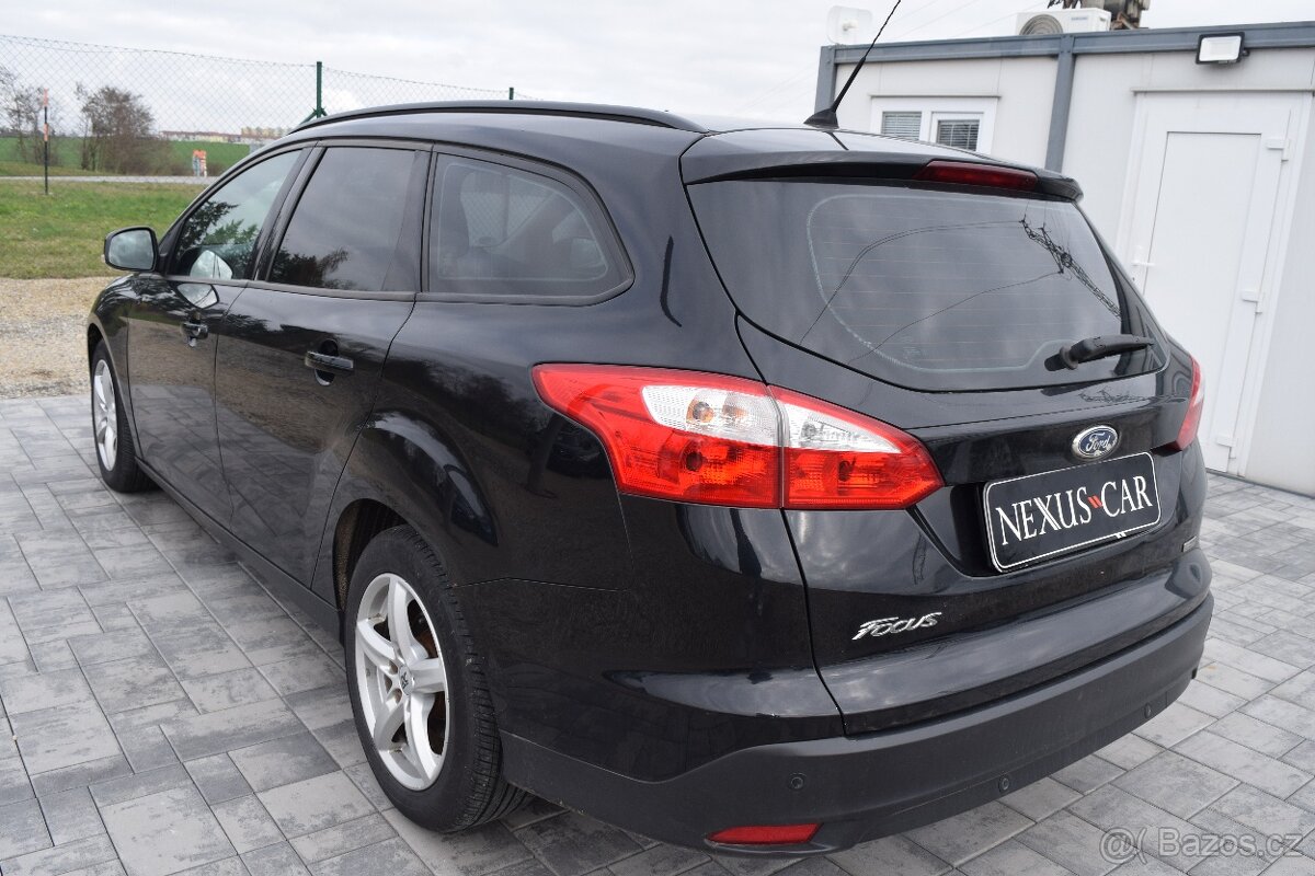 Ford Focus 1.0 i 92KW PO ROZVODECH PO STK - 6
