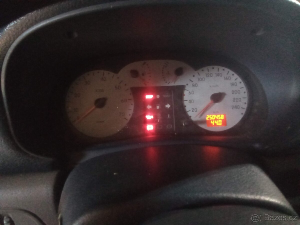 Clio 2 - 6