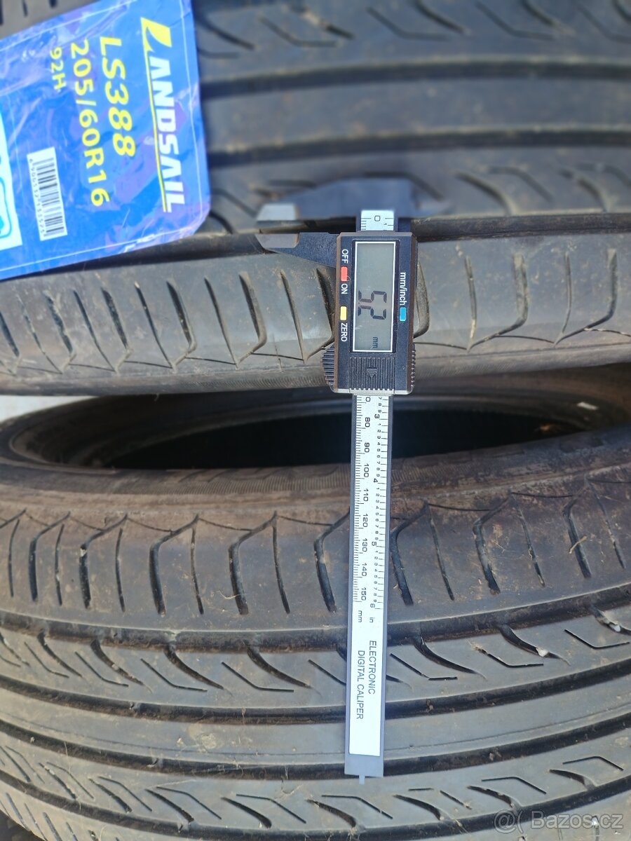 Letní pneu 205/60/16 - 6