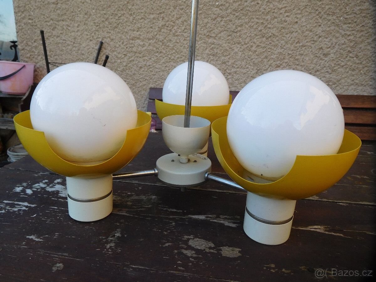 LUSTR NAPAKO - TYP 81339 - BRUSEL - 6