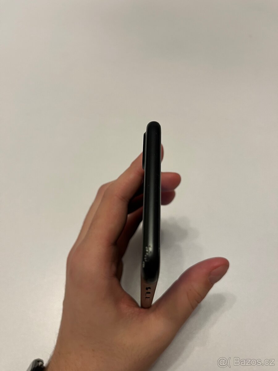 Apple iPhone 7 Plus 128GB černý/black - 6