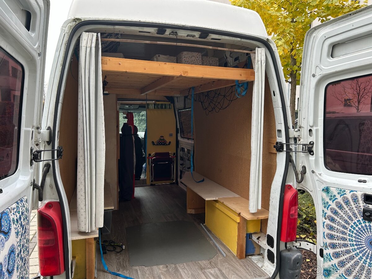 Renault Master 2,2D 66kW rok 2003 326000km - 6