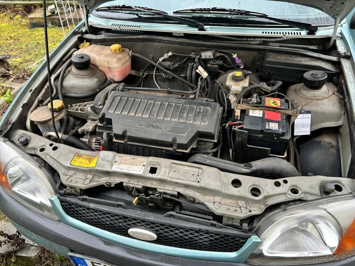 Ford Fiesta 2000 - 6