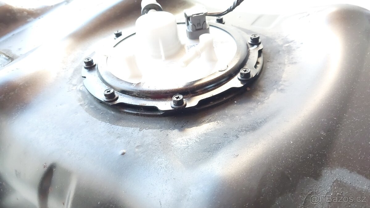 Kia Soul –Nádrž paliva - 6