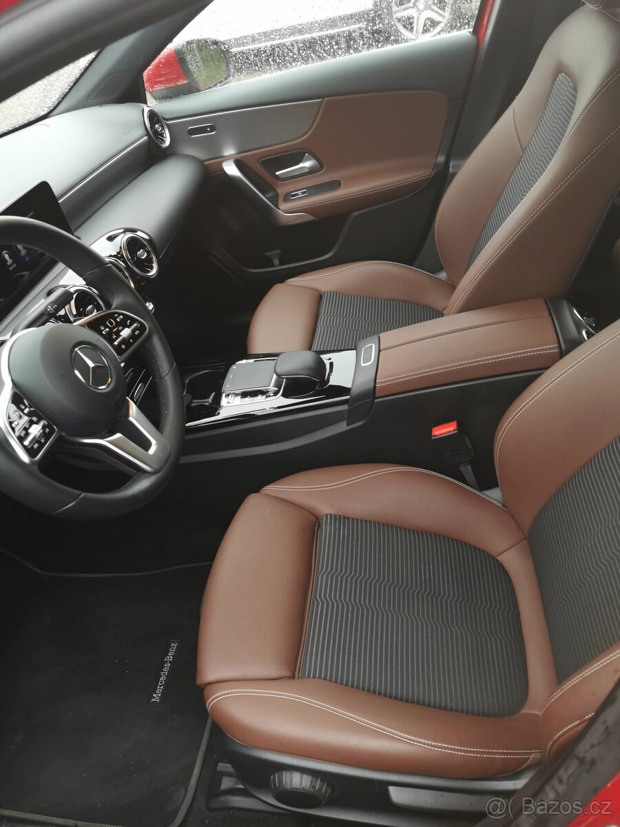 Mercedes - Benz A180 - 6