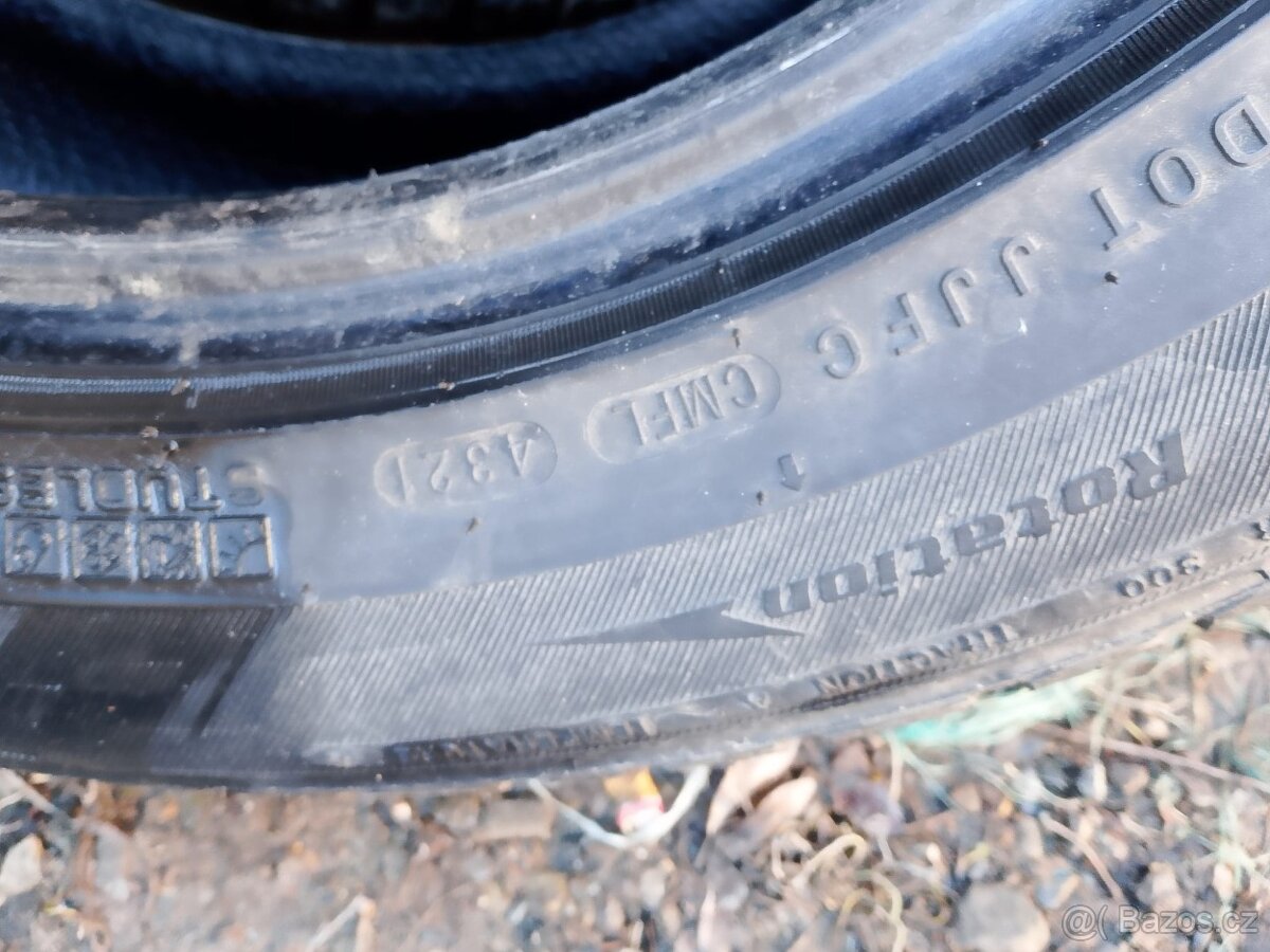 235/55/17 103v Nexen - celoroční pneu 2ks - 6