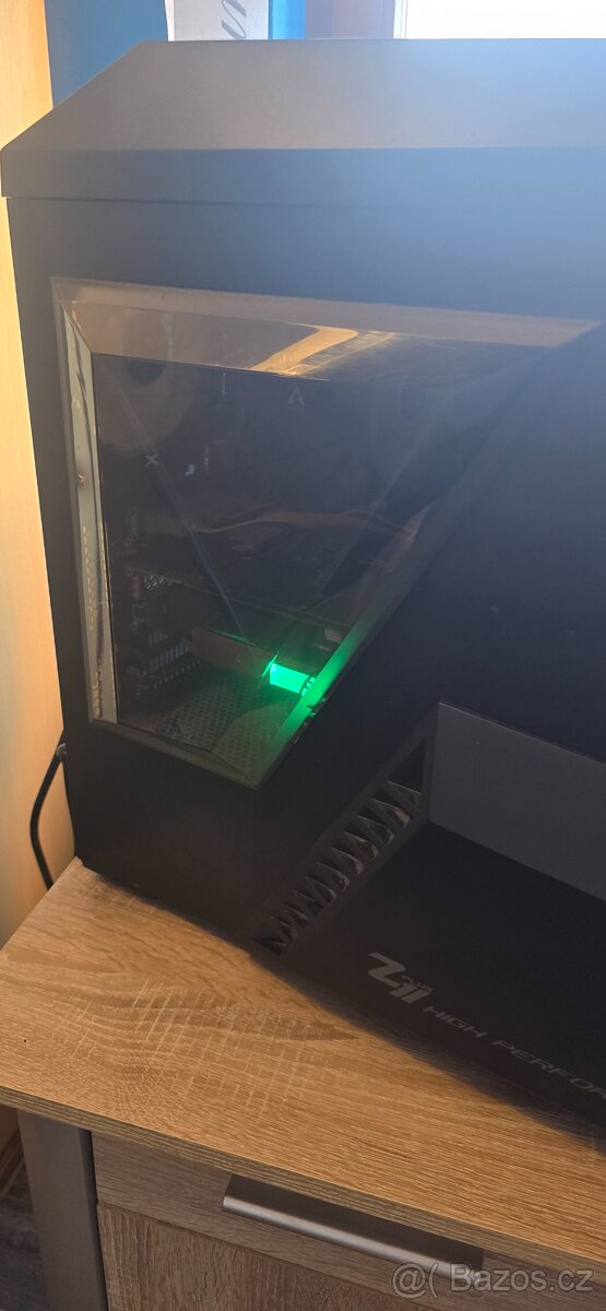 Prodam herni PC Rozjede jakékoliv hry na Full HD 1080p - 6