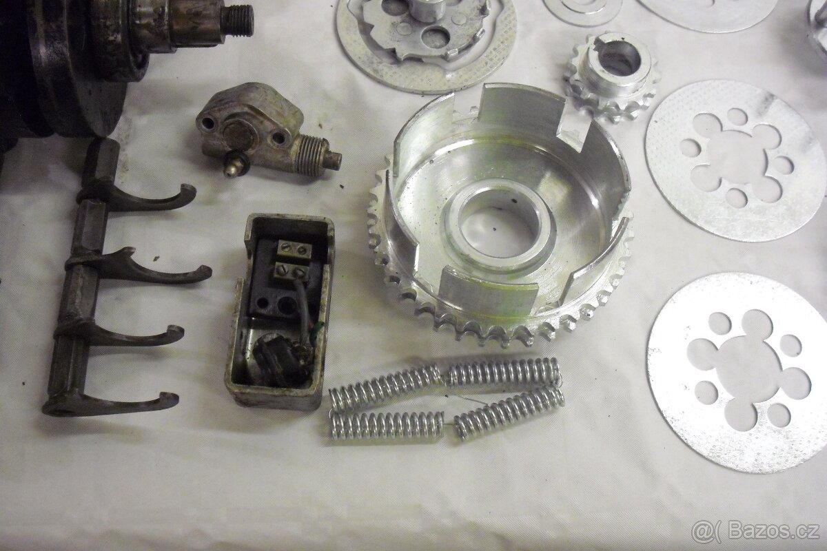 Prodám originální díly na Jawa Manet,Tatran 125 - 6