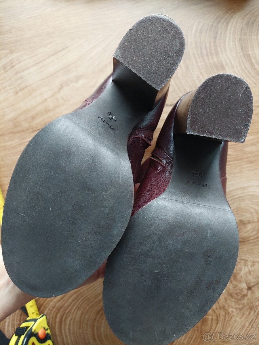 Vel. 39 Baťa kožené vínovo hnědé boty - 6