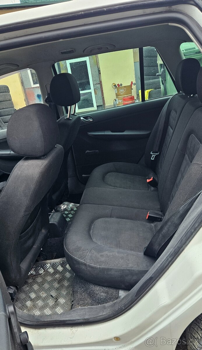 Škoda Fabia 1.4MPi 59kw Combi - 6