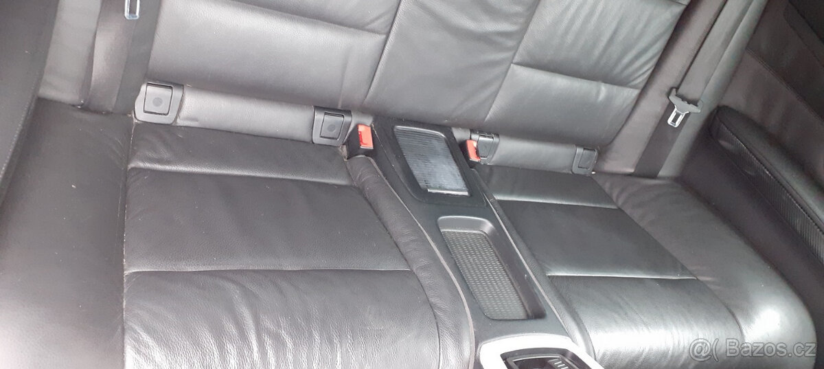 BMW e93 - M paket černý kožený interiér - 6