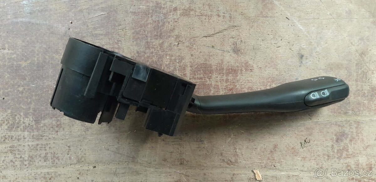 Prodám vypínač blinkru 8L0 953 513 G - 6