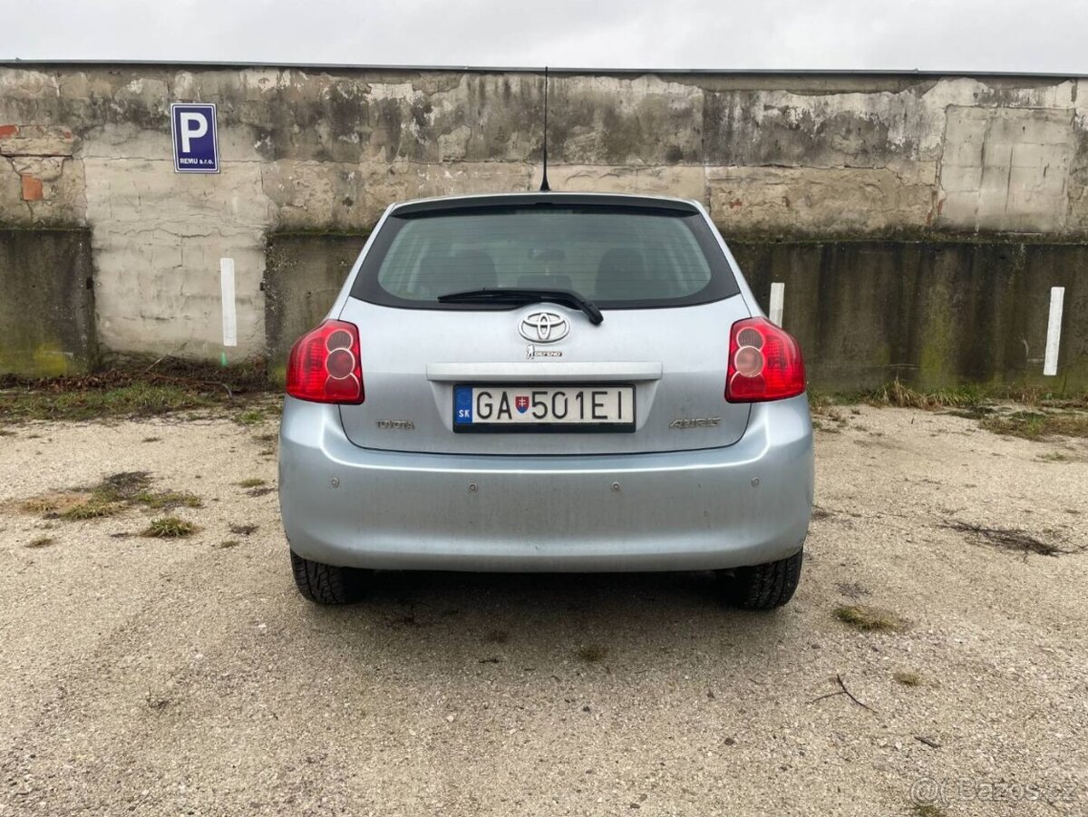 Toyota Auris 1.4 2008 - 6