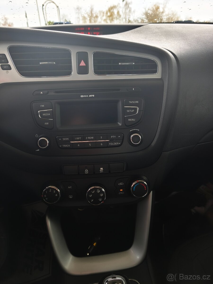 Kia ceed kombi 1.4 benzín+LPG - 6