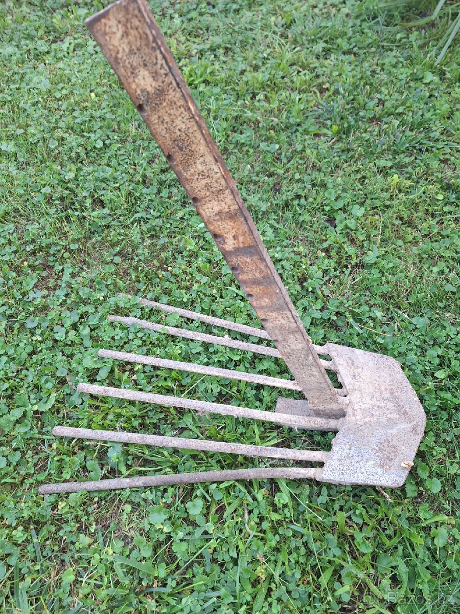 Příslušenství tera vari - sekačka, vyorávač, nádrž - 6