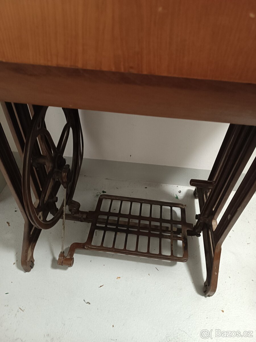 Šicí stroj Minerva - 6