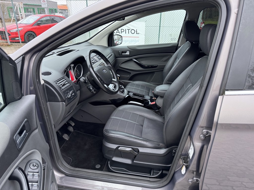 Ford Kuga, 2.0 TDCI 4x4 103 kW Titanium - 6