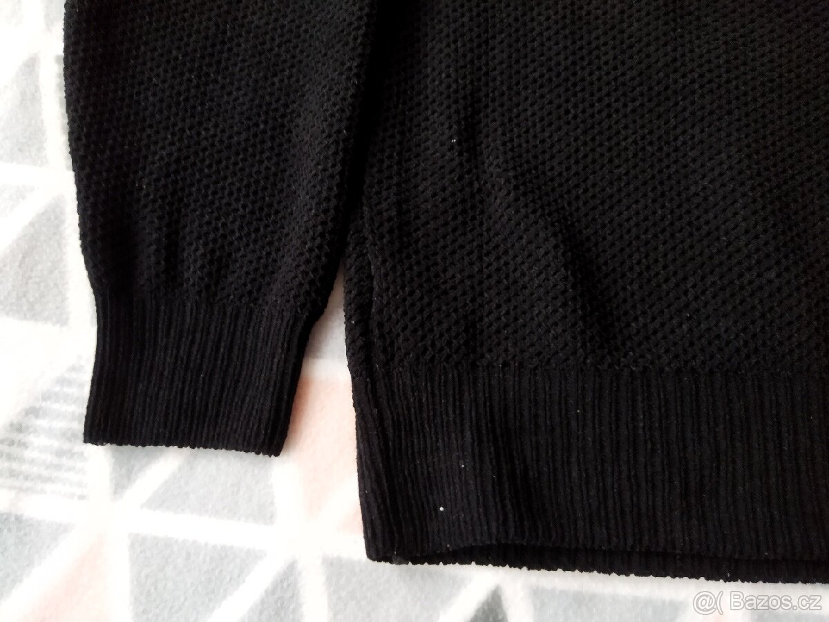 Černý svetr vel. M - 6