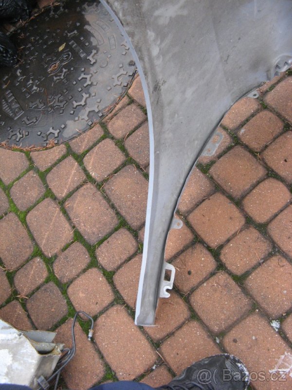 renault flunce pravý přední blatník - 6