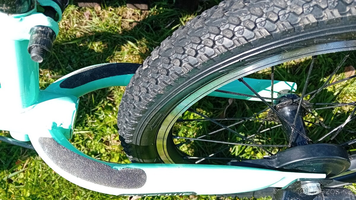 Prodám xl dětské odrážedlo - 6