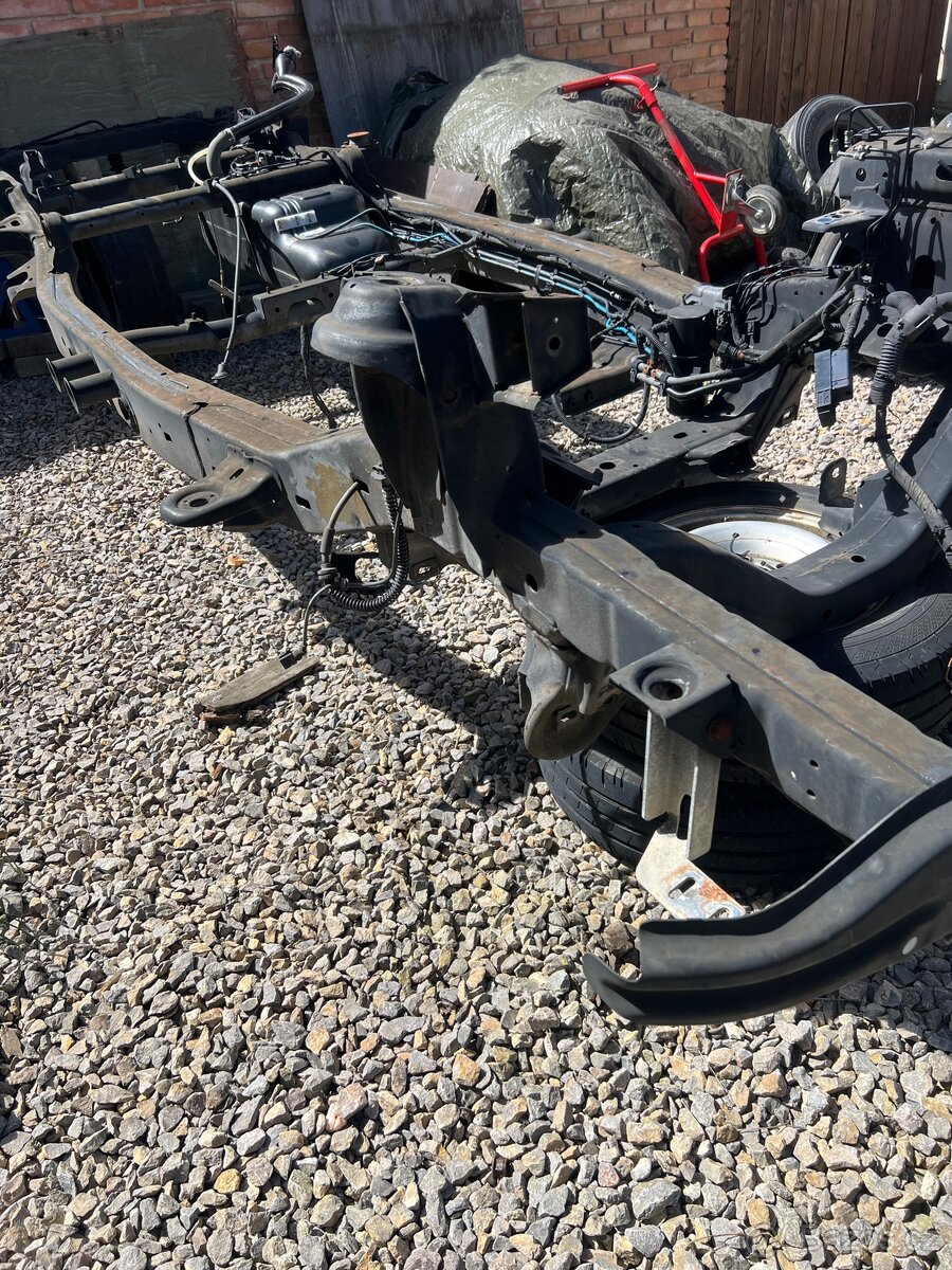 Volkswagen Amarok - 6