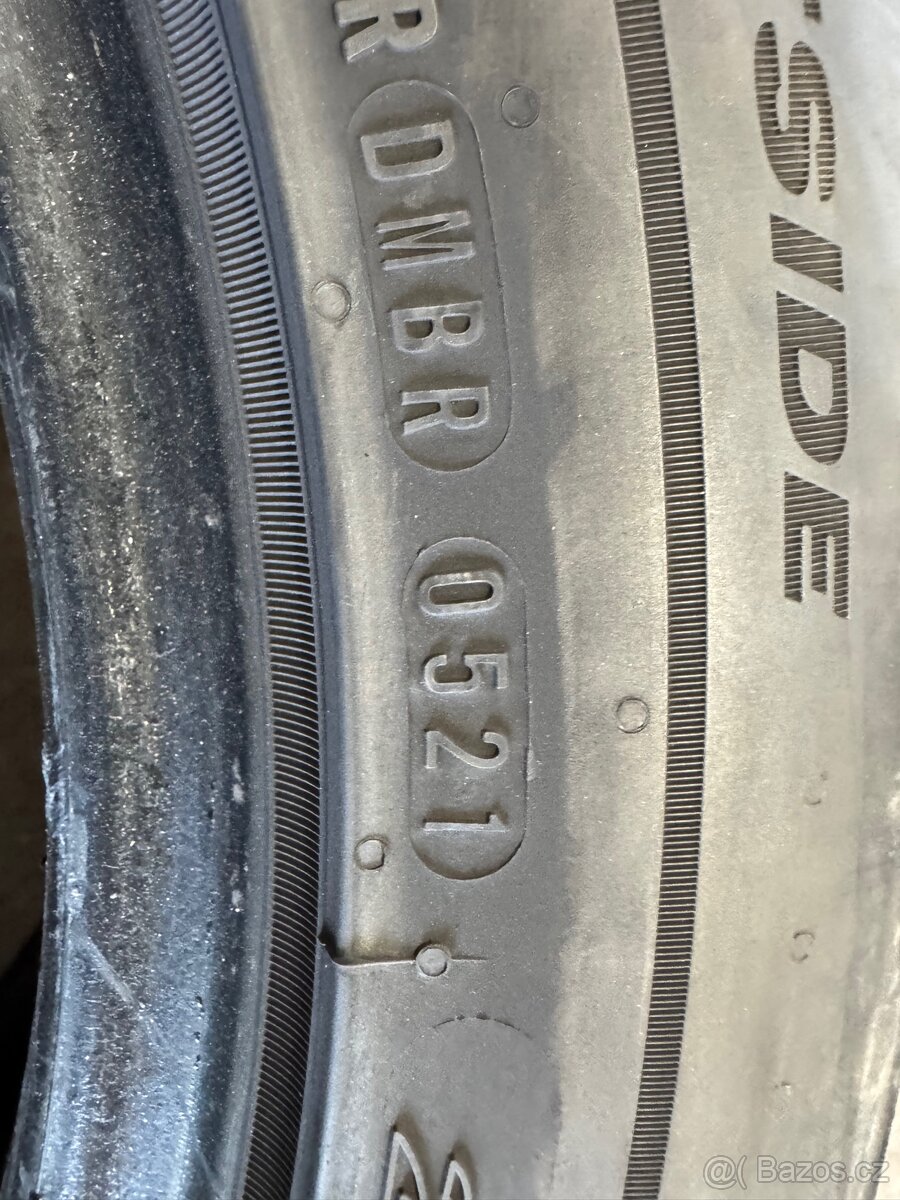 Nexen 225/50r17 - 6