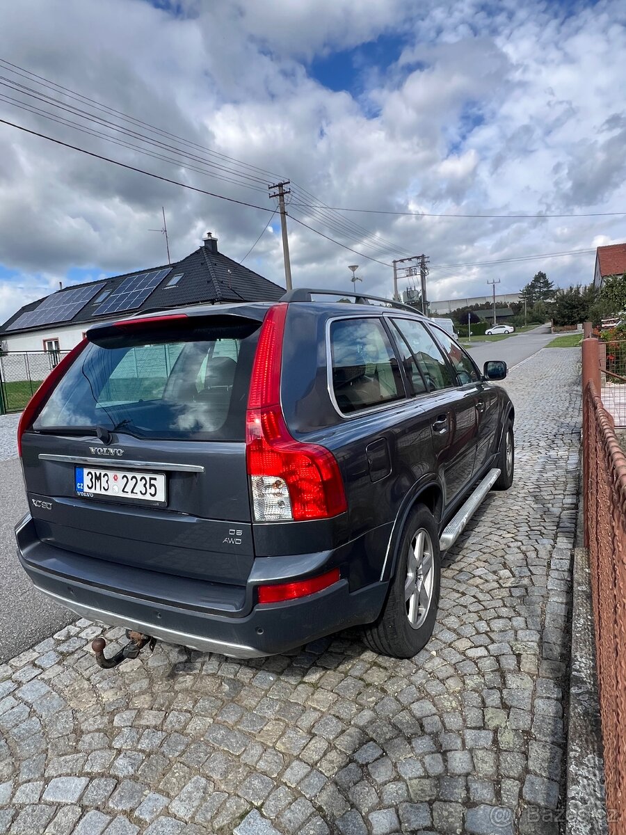 Volvo XC-90 4x4 - 6