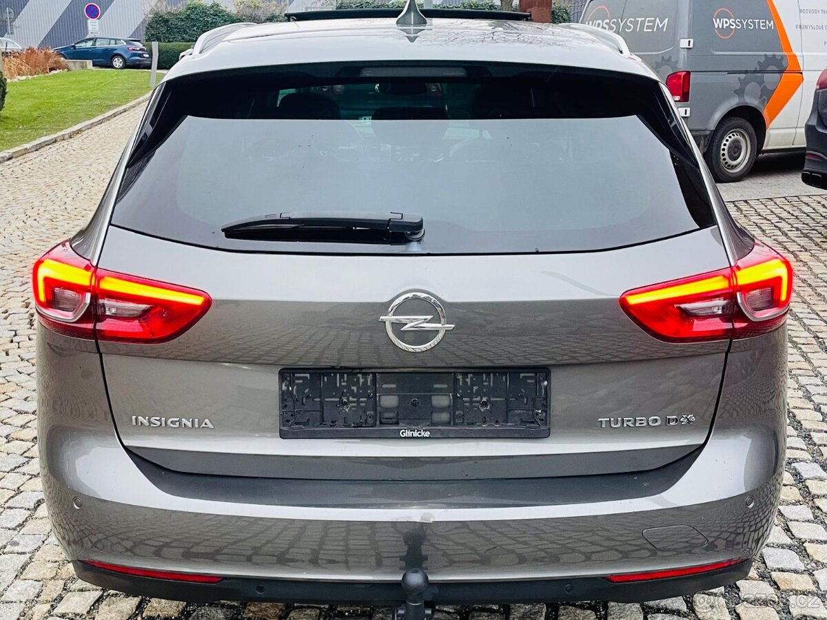Opel Insignia 2.0CDTi 4x4 MANUÁL KAMERA VÝHŘEV TAŽNÉ - 6