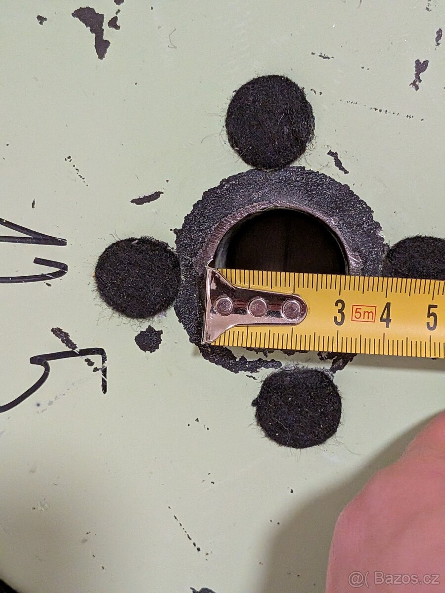 Závaží / kotouče na činku celkem 214 kg + 2x 160cm osy - 6