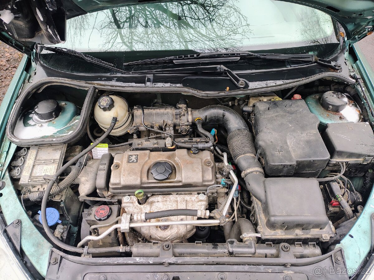 Peugeot 206 - 6