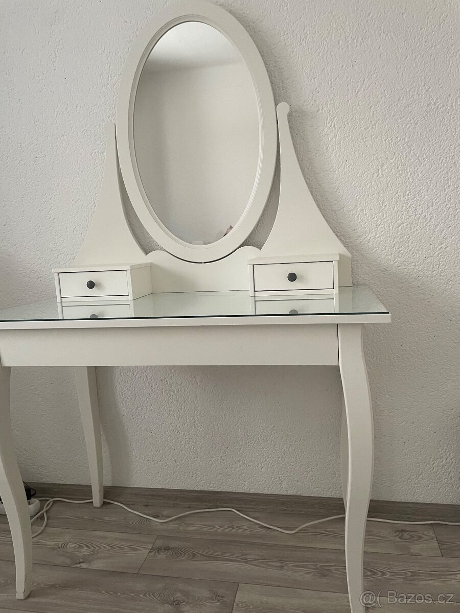 Kosmetický stolek IKEA - 6