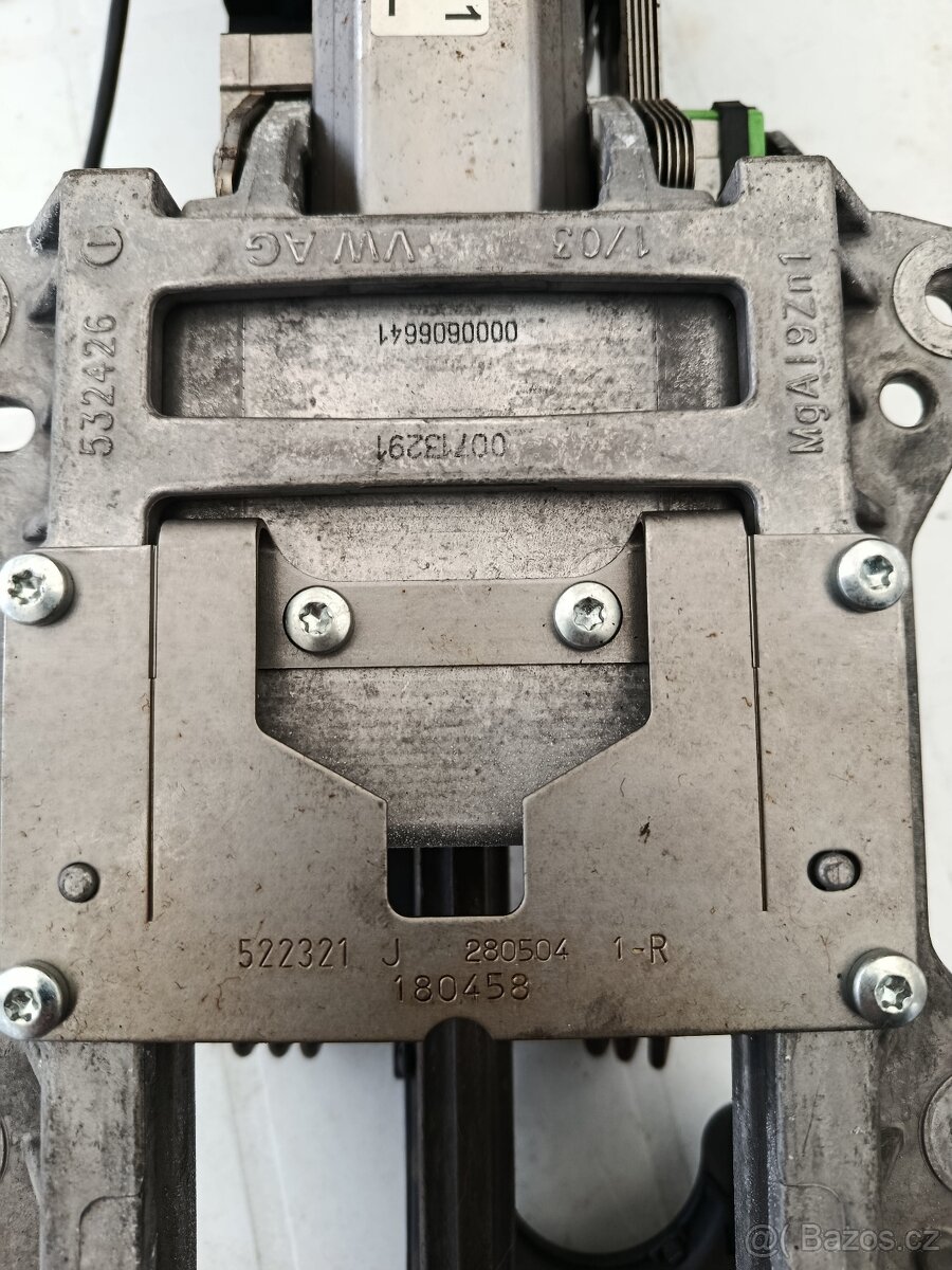 Volantova tyč řízení komplet golf 5 - 6