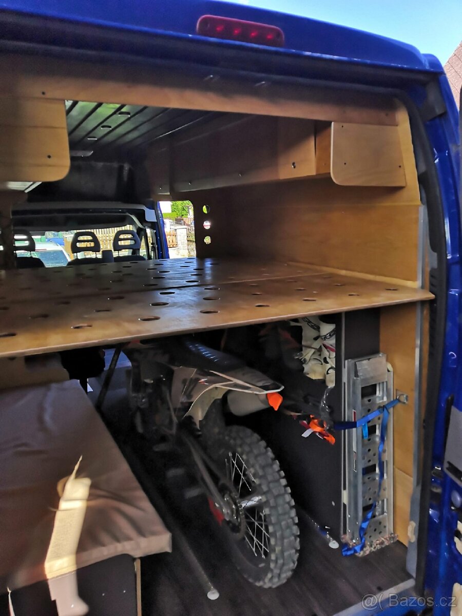 Peugeot Boxer, obytná dodávka v TP - 6