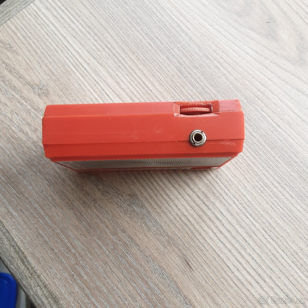 Japonský transistor Sharp,model BP - 101 - 6