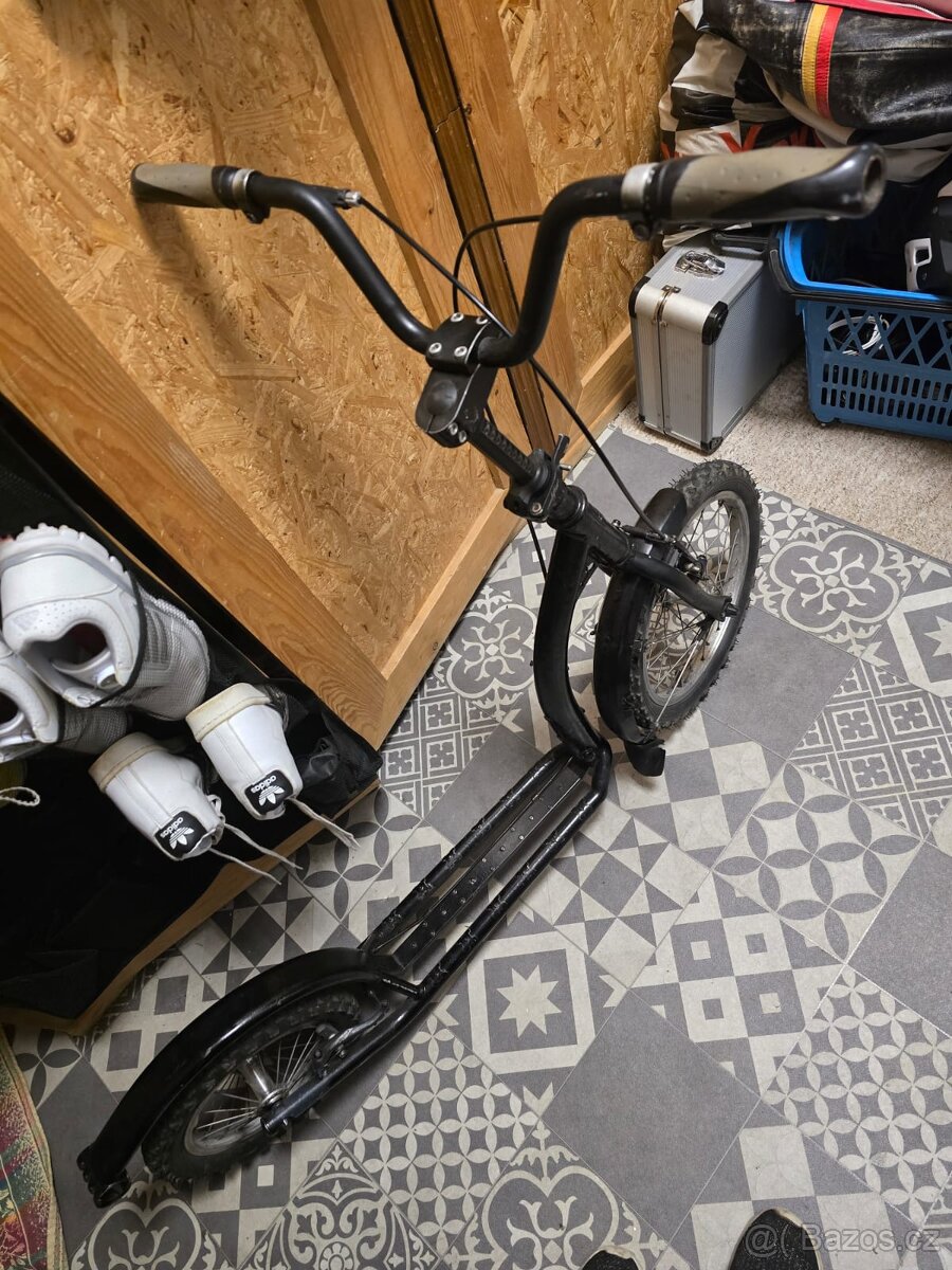 Koloběžka Kostka City - 6